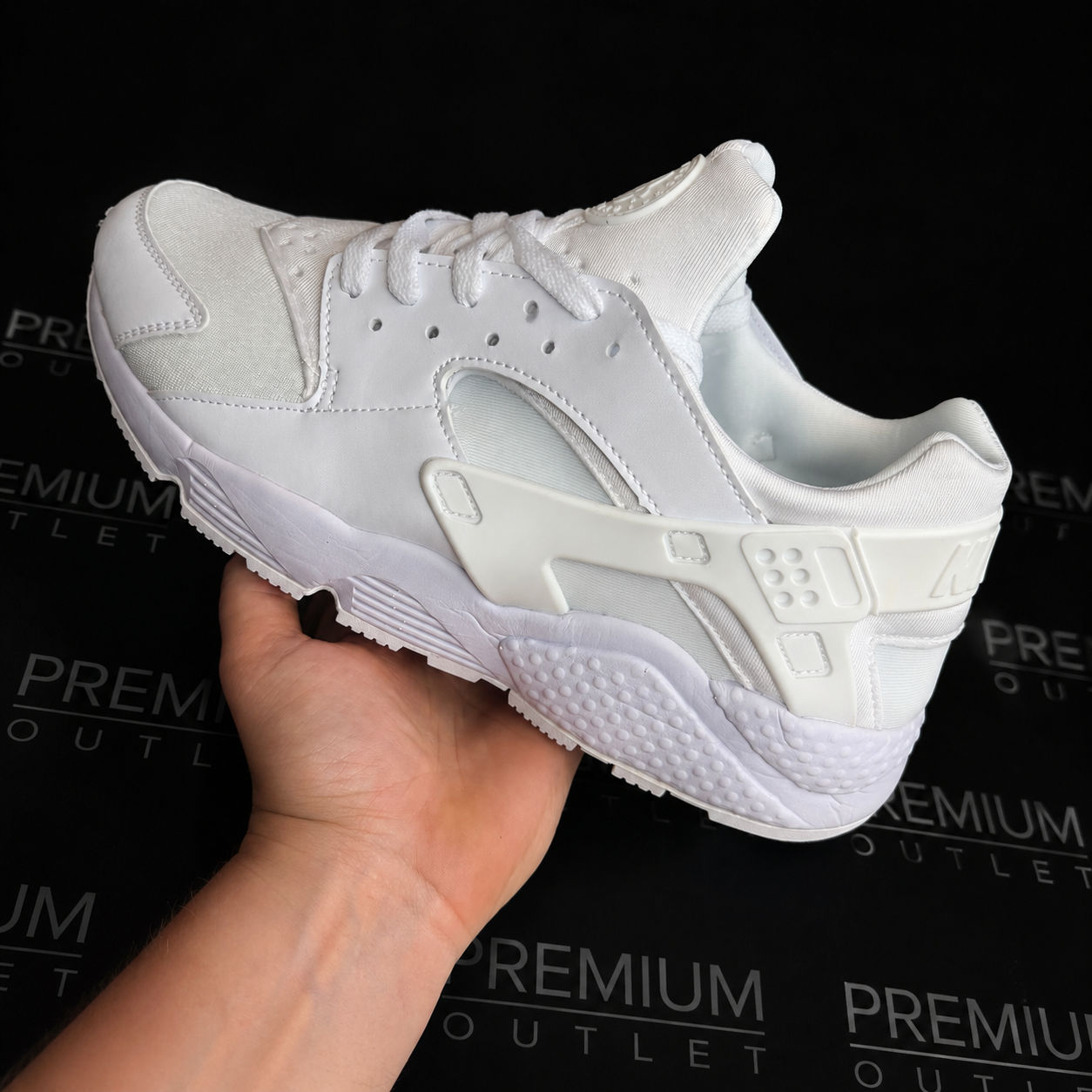 Nike Air Huarache Triple White