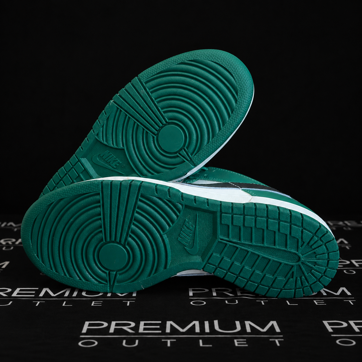 Nike Dunk Low SE "Lottery Pack - Malachite"