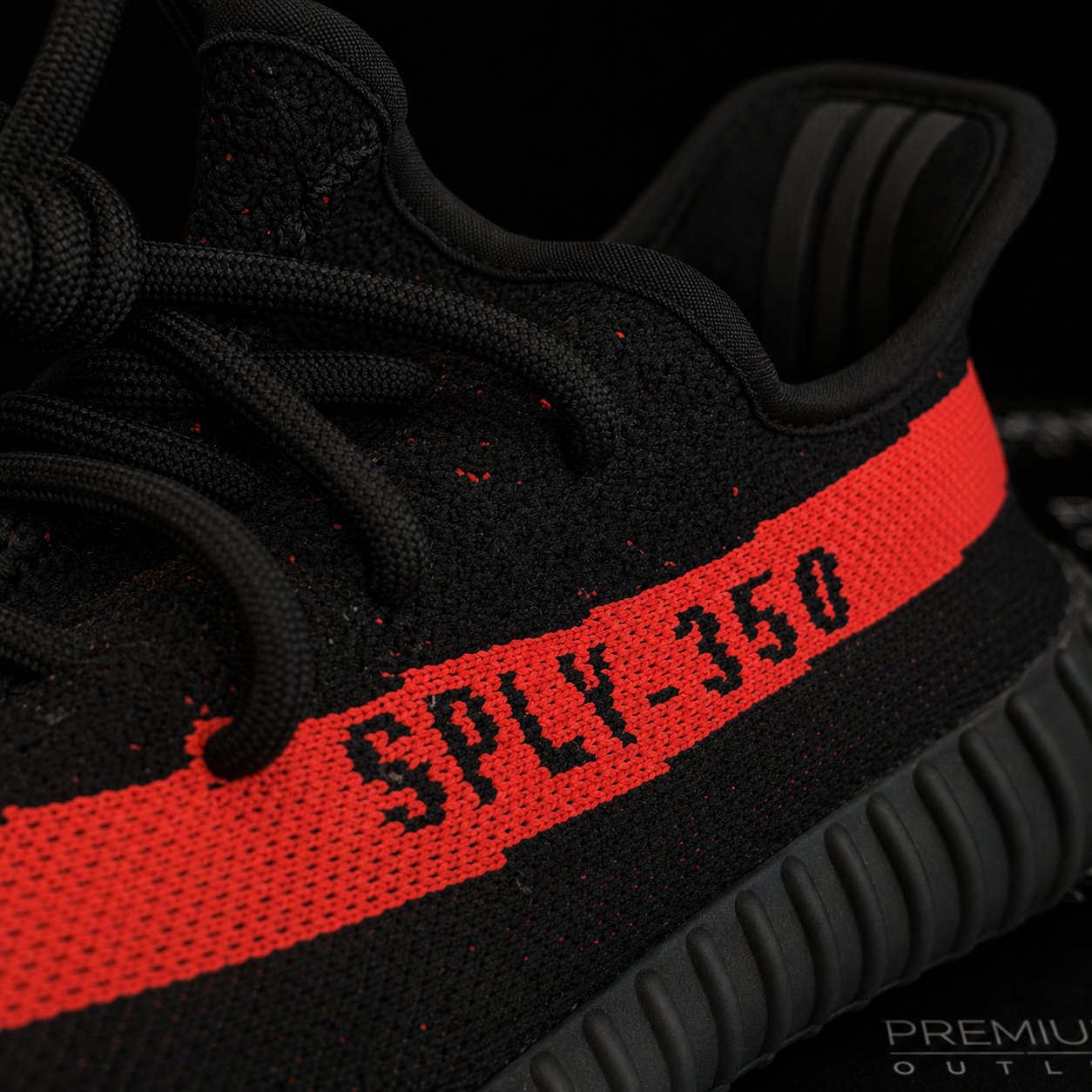 Adidas Yeezy Boost 350 V2 „Core Black Red”