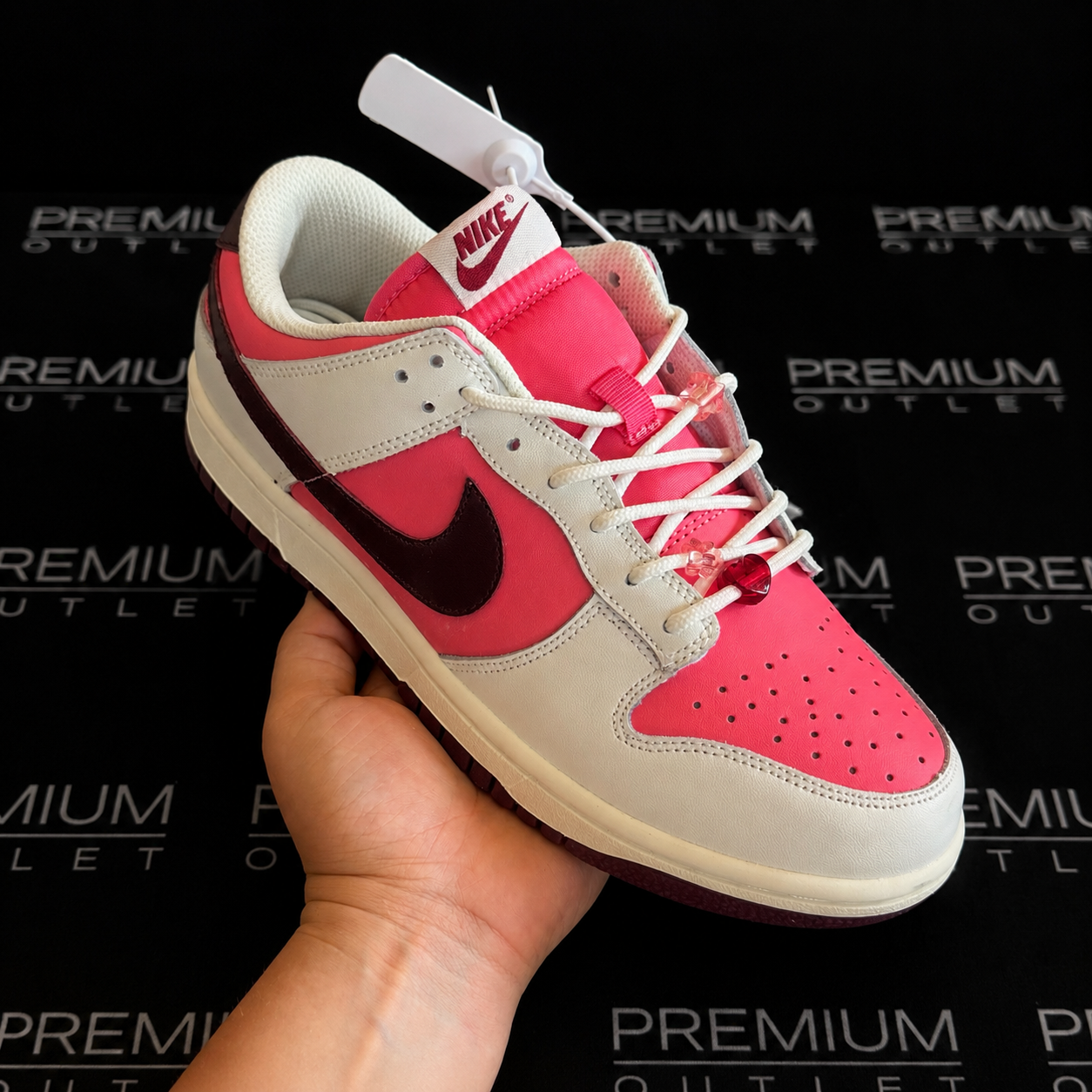 Nike Dunk Low “Valentine's Day”