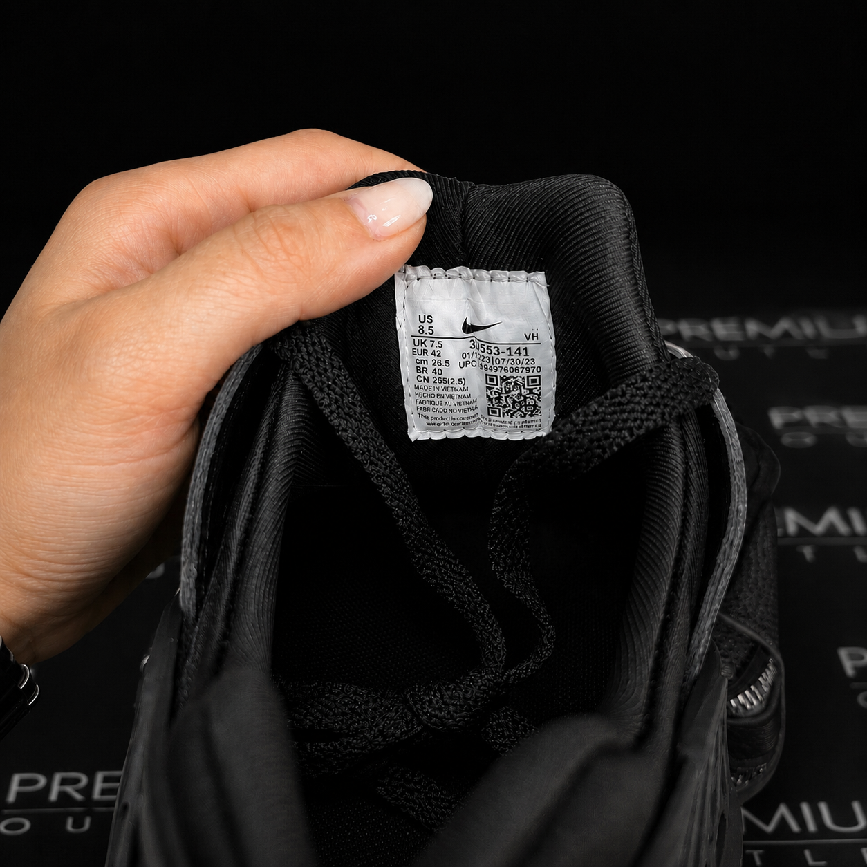 Nike Air Huarache Triple Black