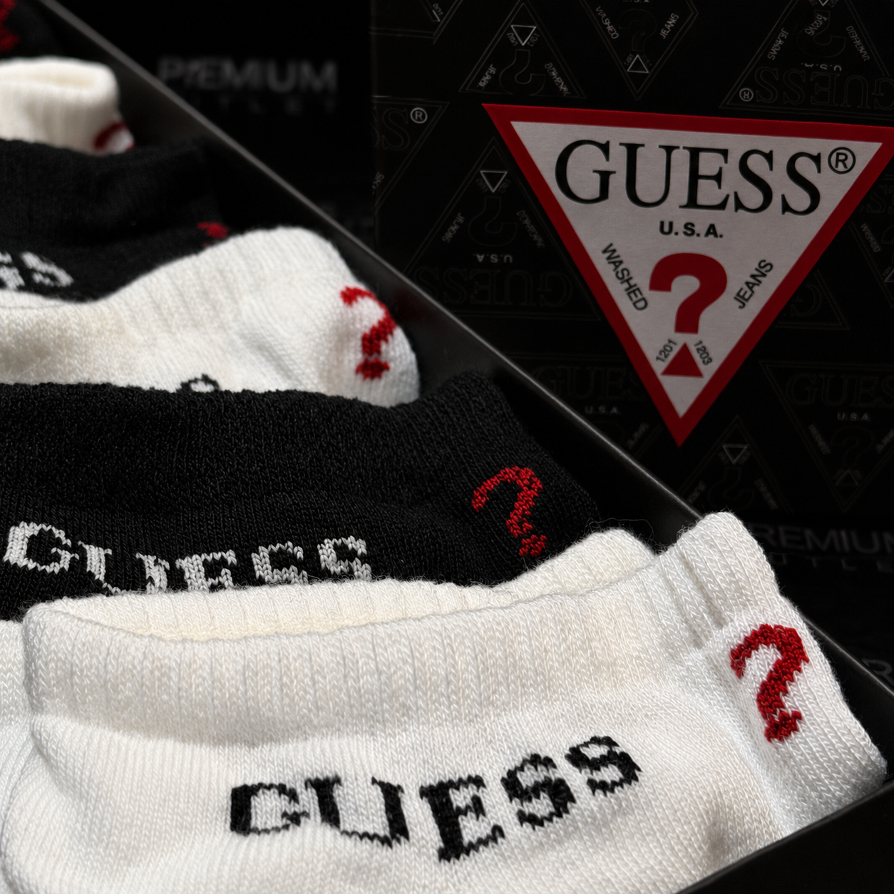 Guess mirisne čarape (6 pari)