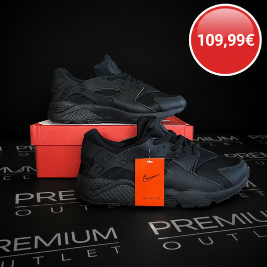Nike Air Huarache Triple Black
