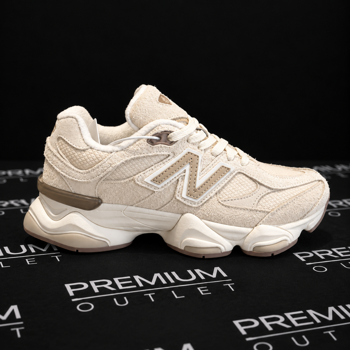 New Balance 9060 Bisque