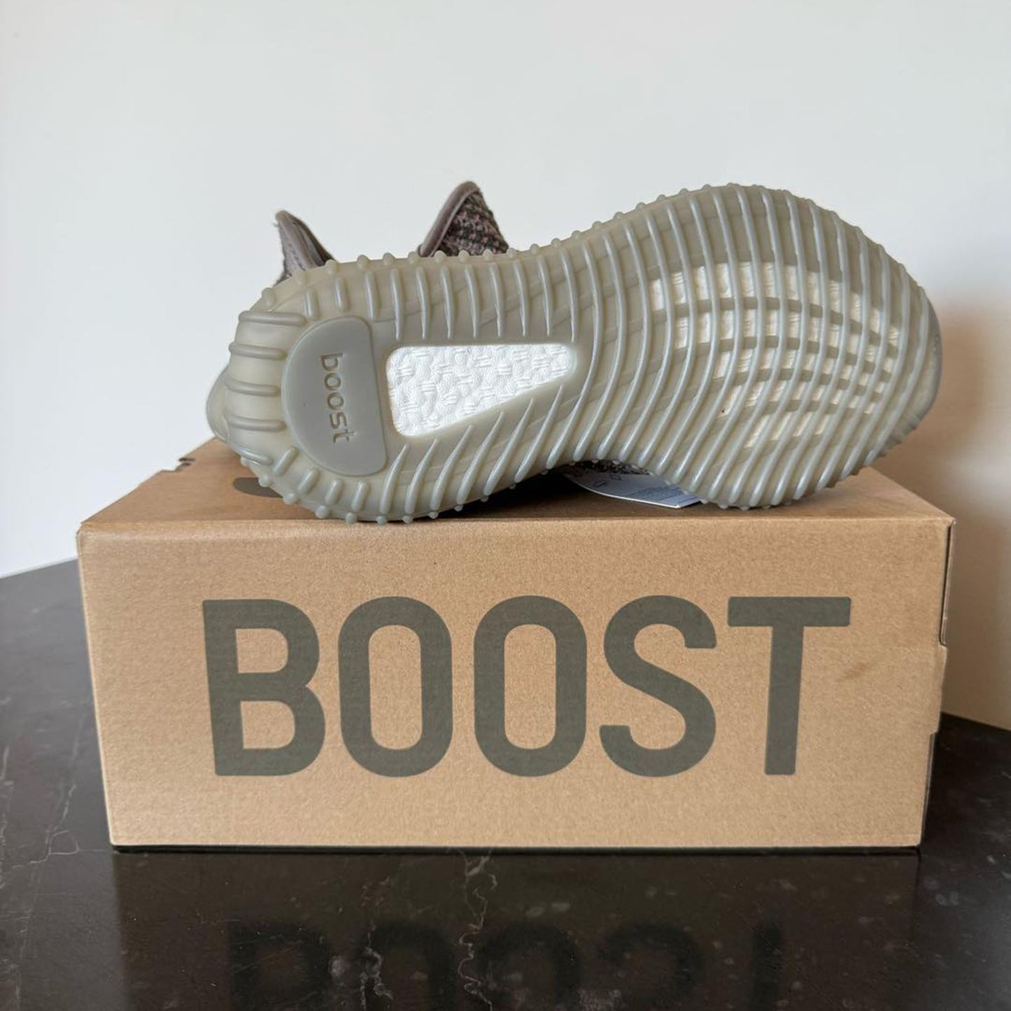 Yeezy Boost 350 V2 Beluga