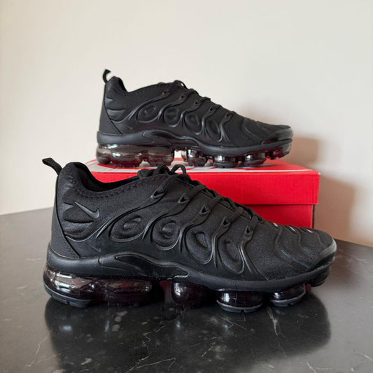 Nike Vapormax Plus Tripleblack