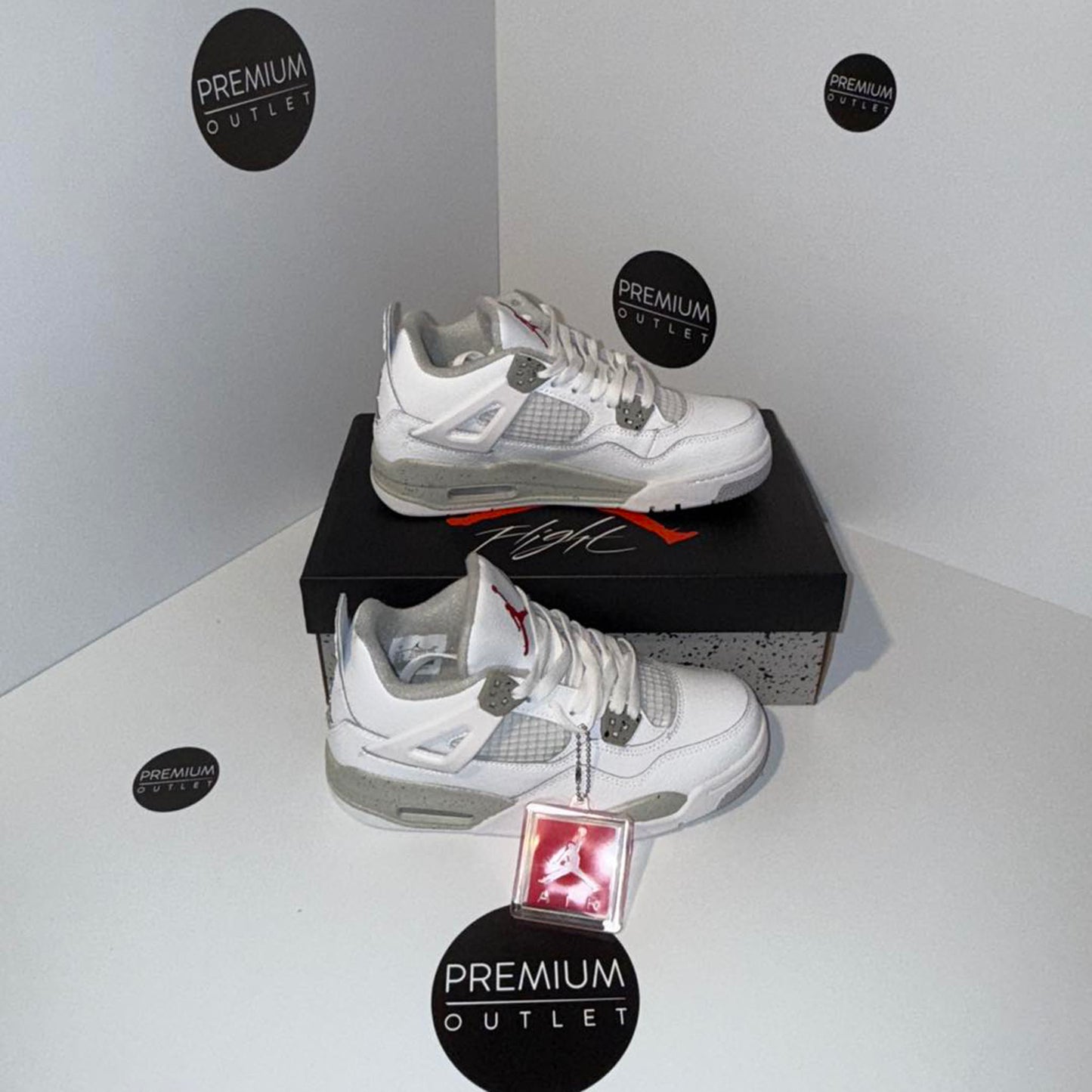 Nike Air Jordan 4 White Oreo