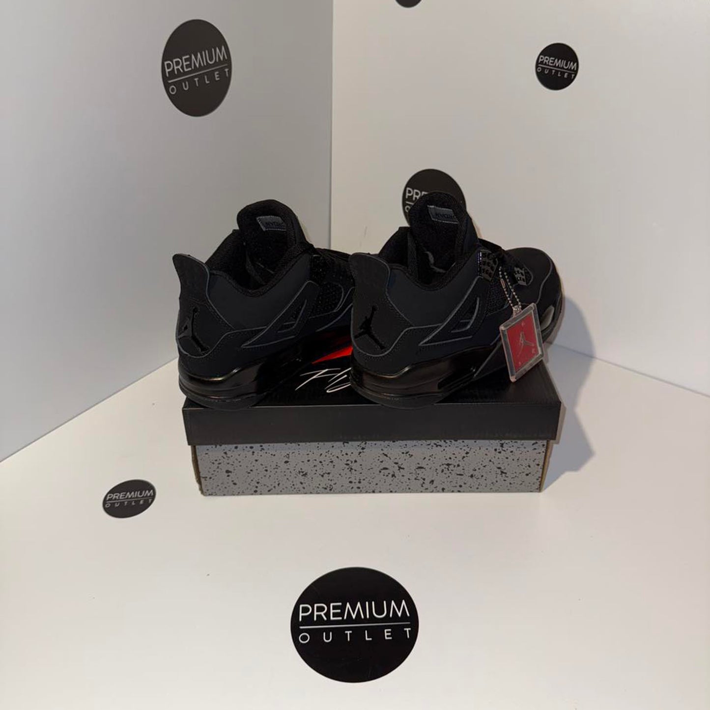 Nike Air Jordan 4 Retro Black Cat