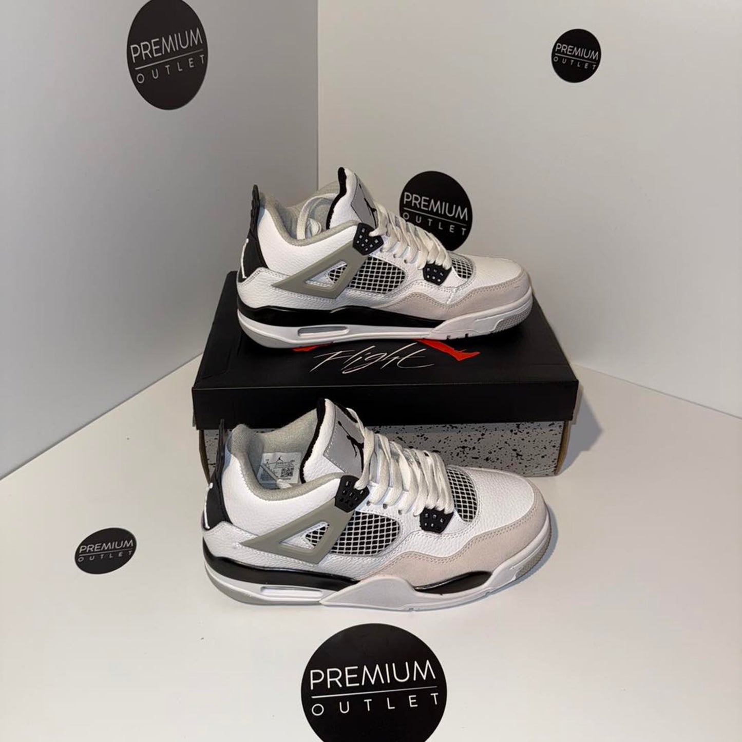 Nike Air Jordan 4 Retro Military Black