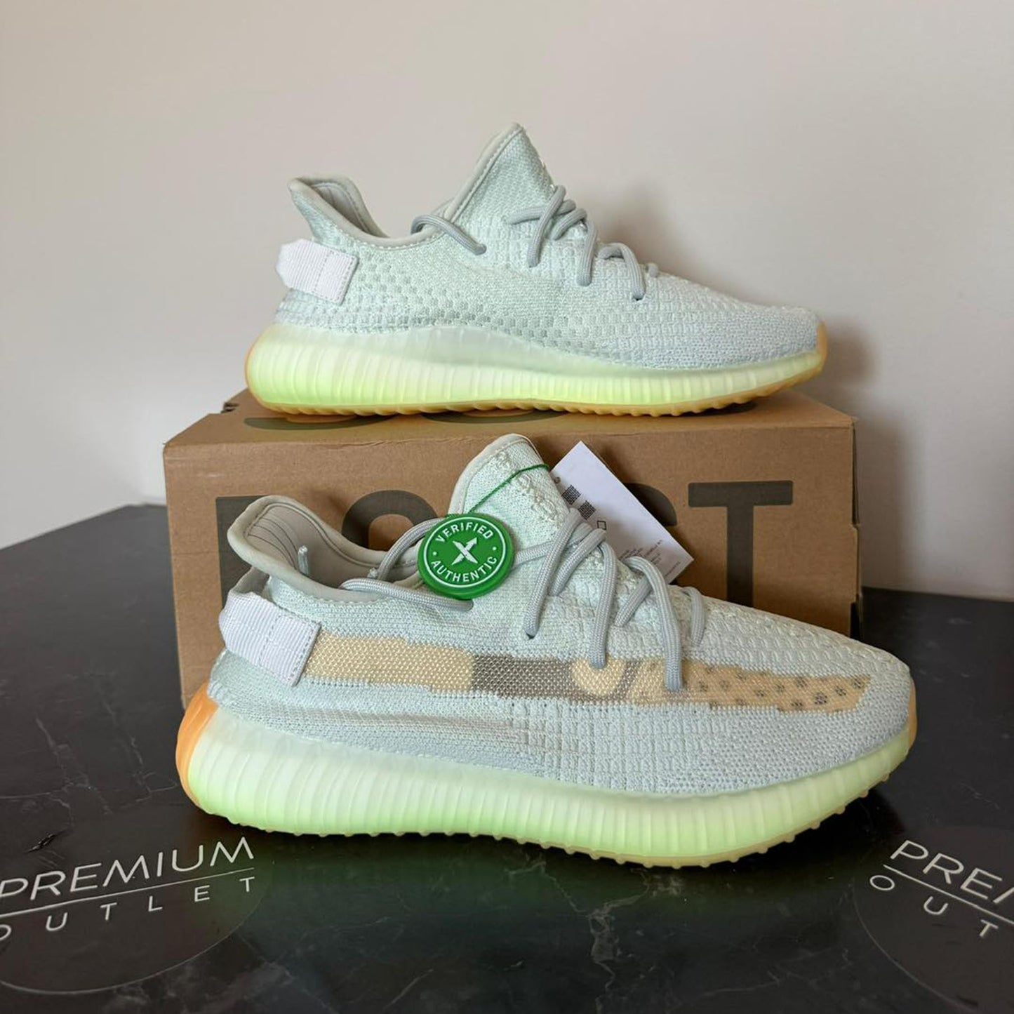 Yeezy Boost 350 V2 Hyperspace