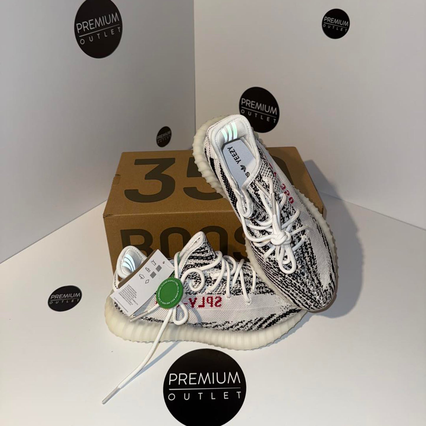 Yeezy Boost 350 V2 Zebra