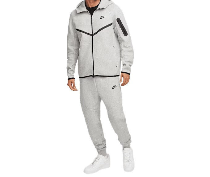 Nike Tech Fleece Gray