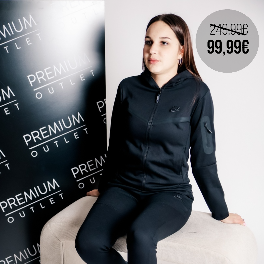 Nike Tech Fleece Black