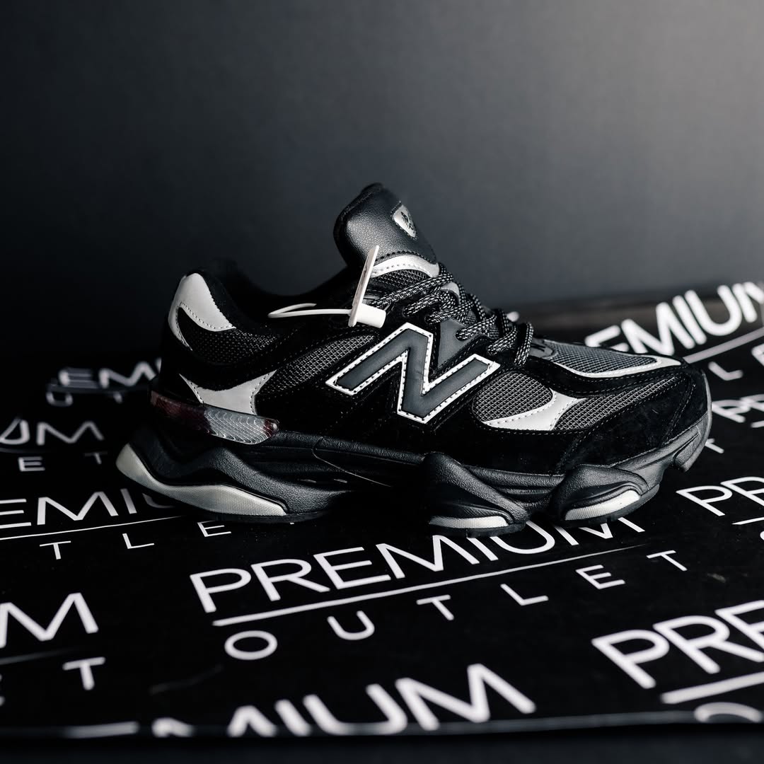 New Balance 9060 Black