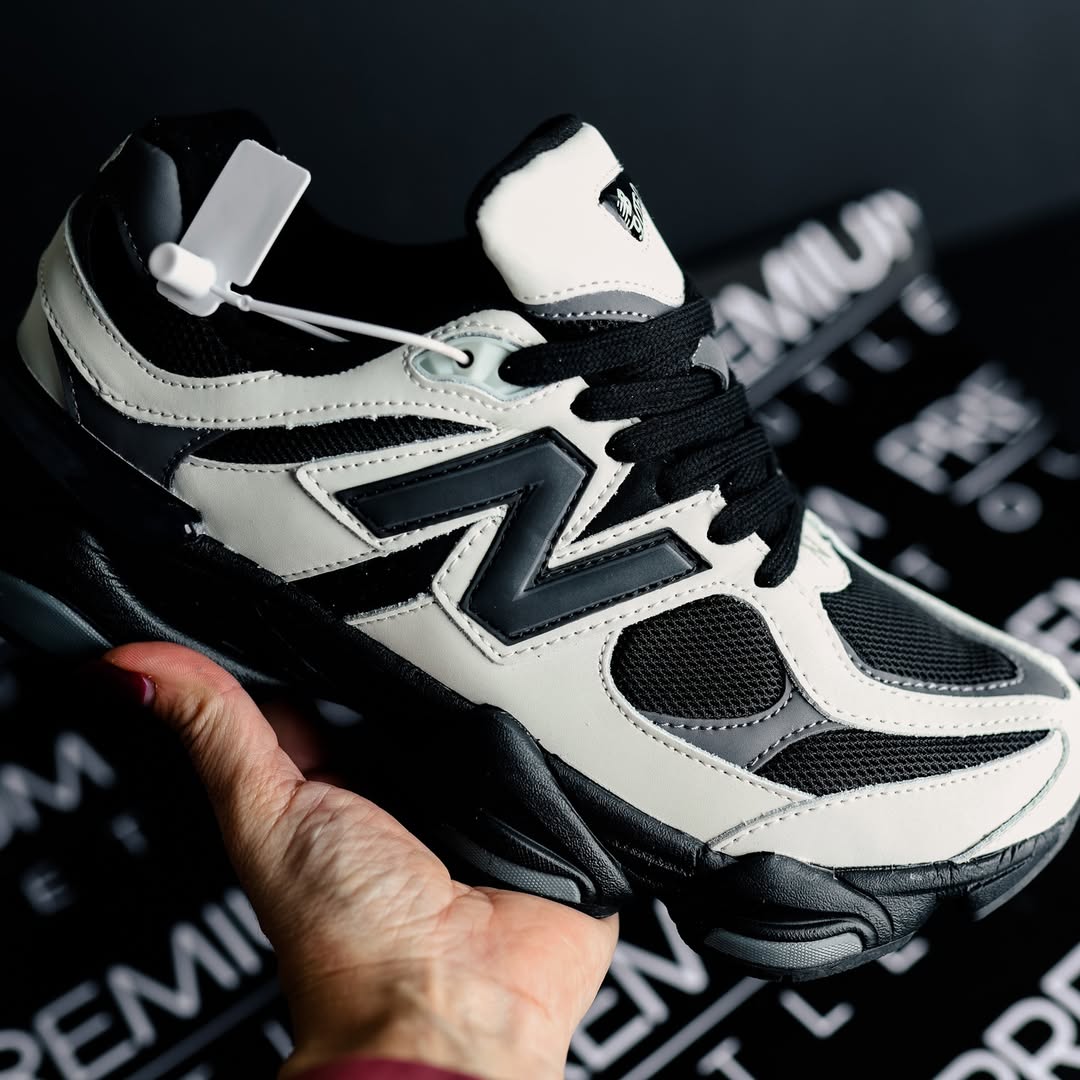 New Balance 9060 Black & White